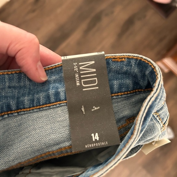 nwt aeropostale size 14 jean shorts - Picture 3 of 3